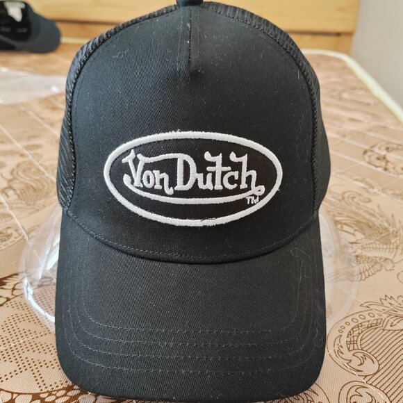 Von Dutch Logo Black Trucker Hat main image 5
